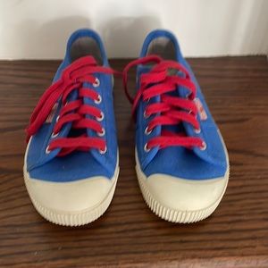 Keen sneakers